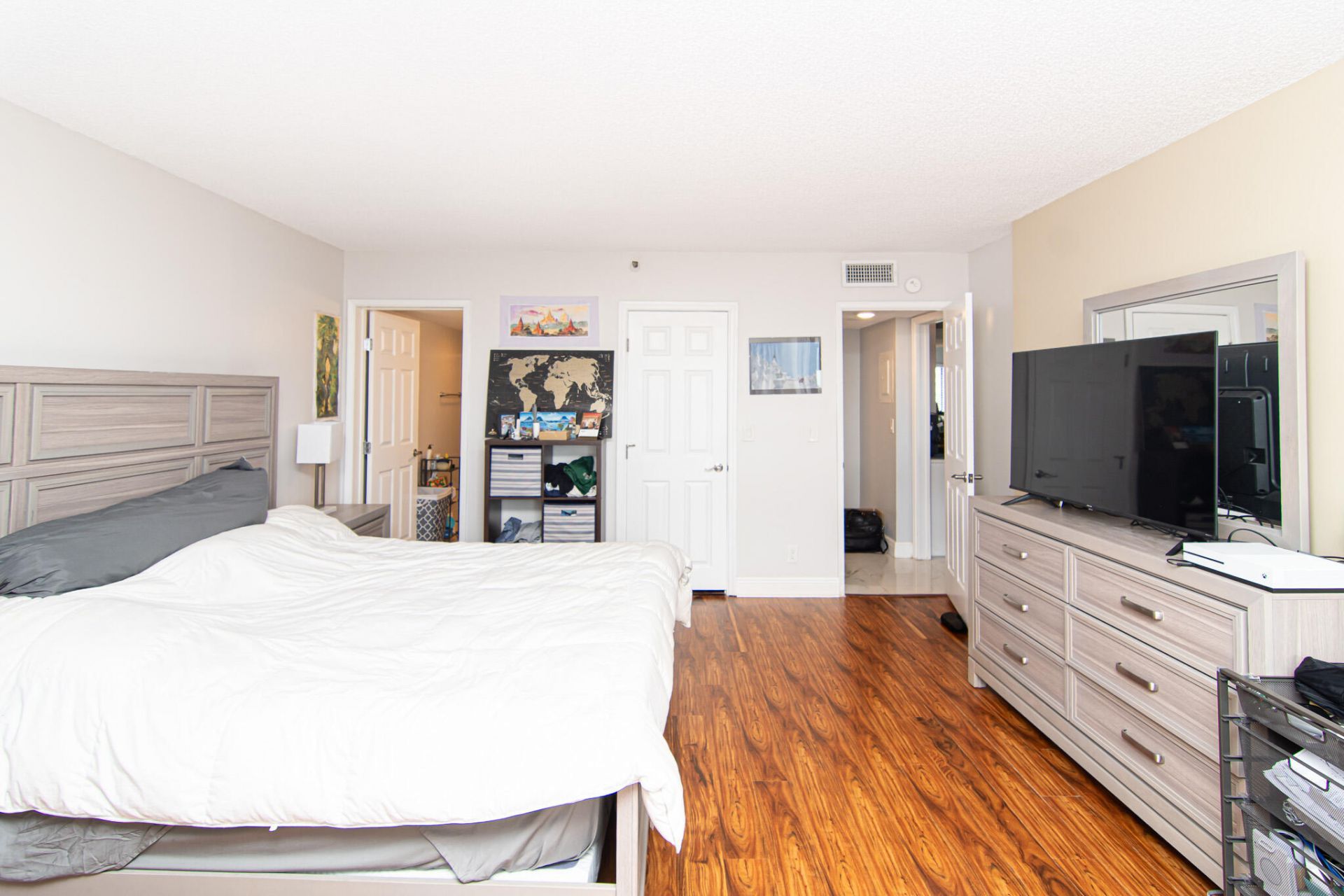 2202 S Cypress Bend Drive, Unit 706, Pompano Beach, FL 33069 Photo