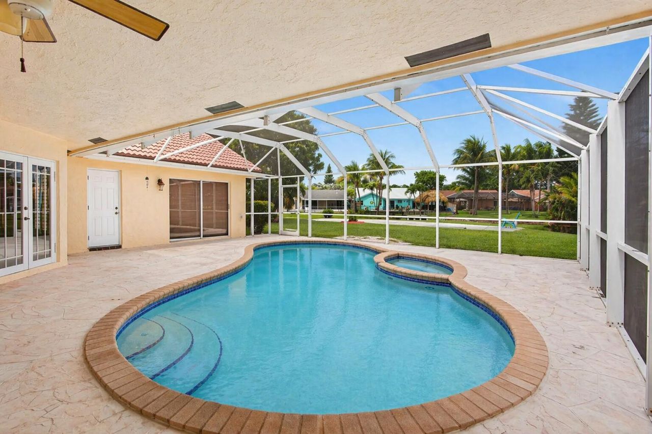 5670 NW 38th Terrace, Coconut Creek, FL 33073 Photo