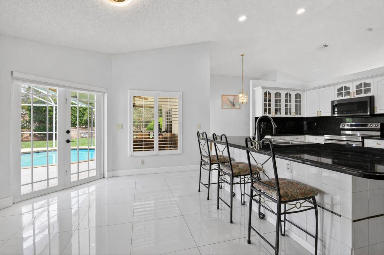 5670 NW 38th Terrace, Coconut Creek, FL 33073 Photo