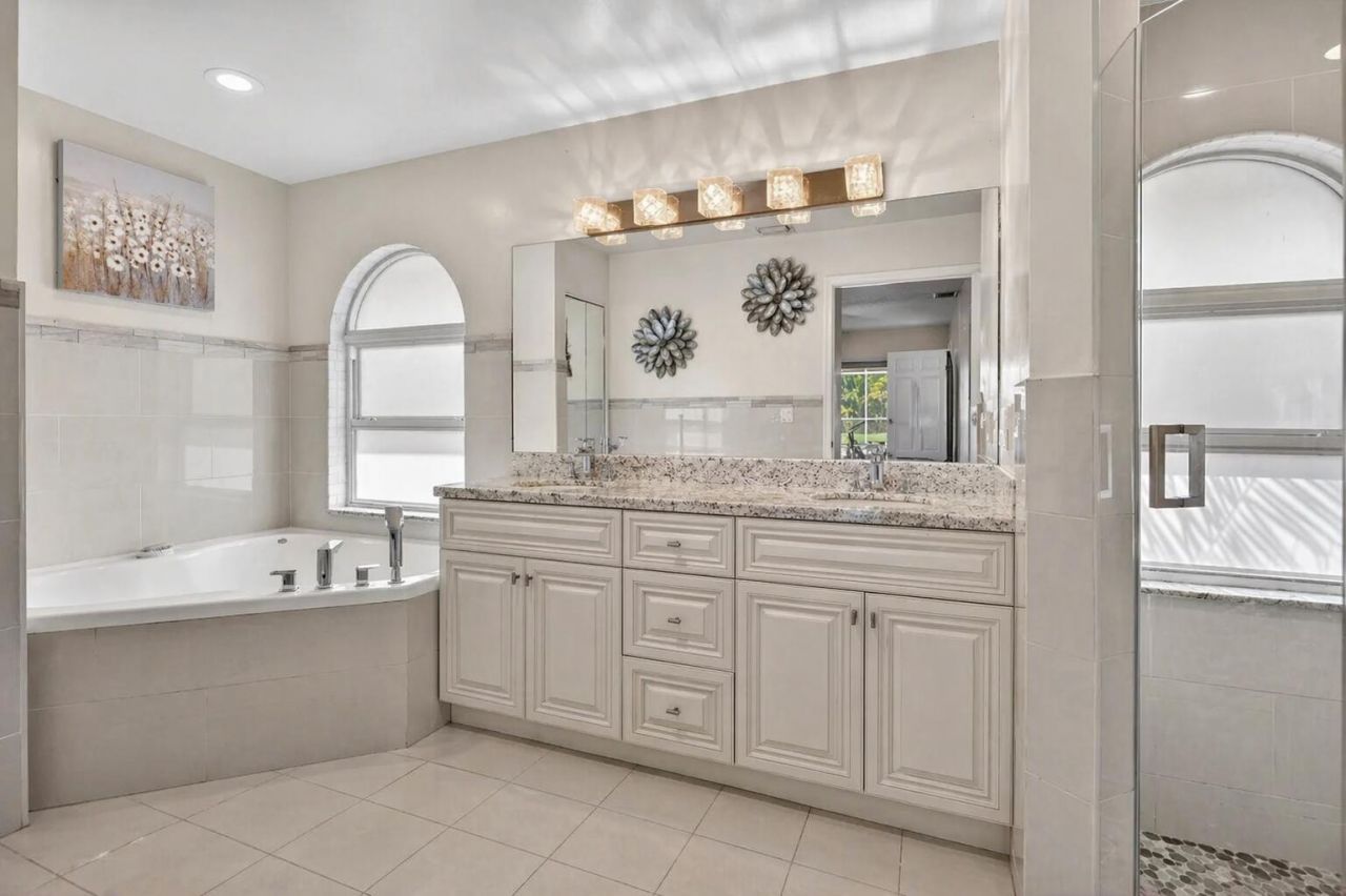 5670 NW 38th Terrace, Coconut Creek, FL 33073 Photo