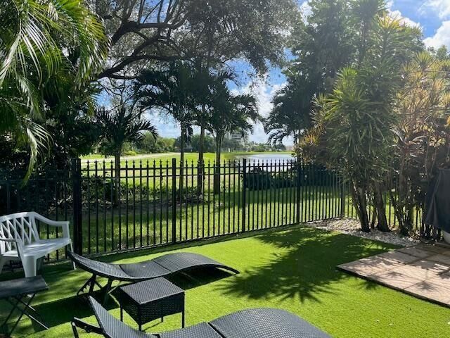 6595 Parkview Drive, Unit A, Boca Raton, FL 33433 Photo