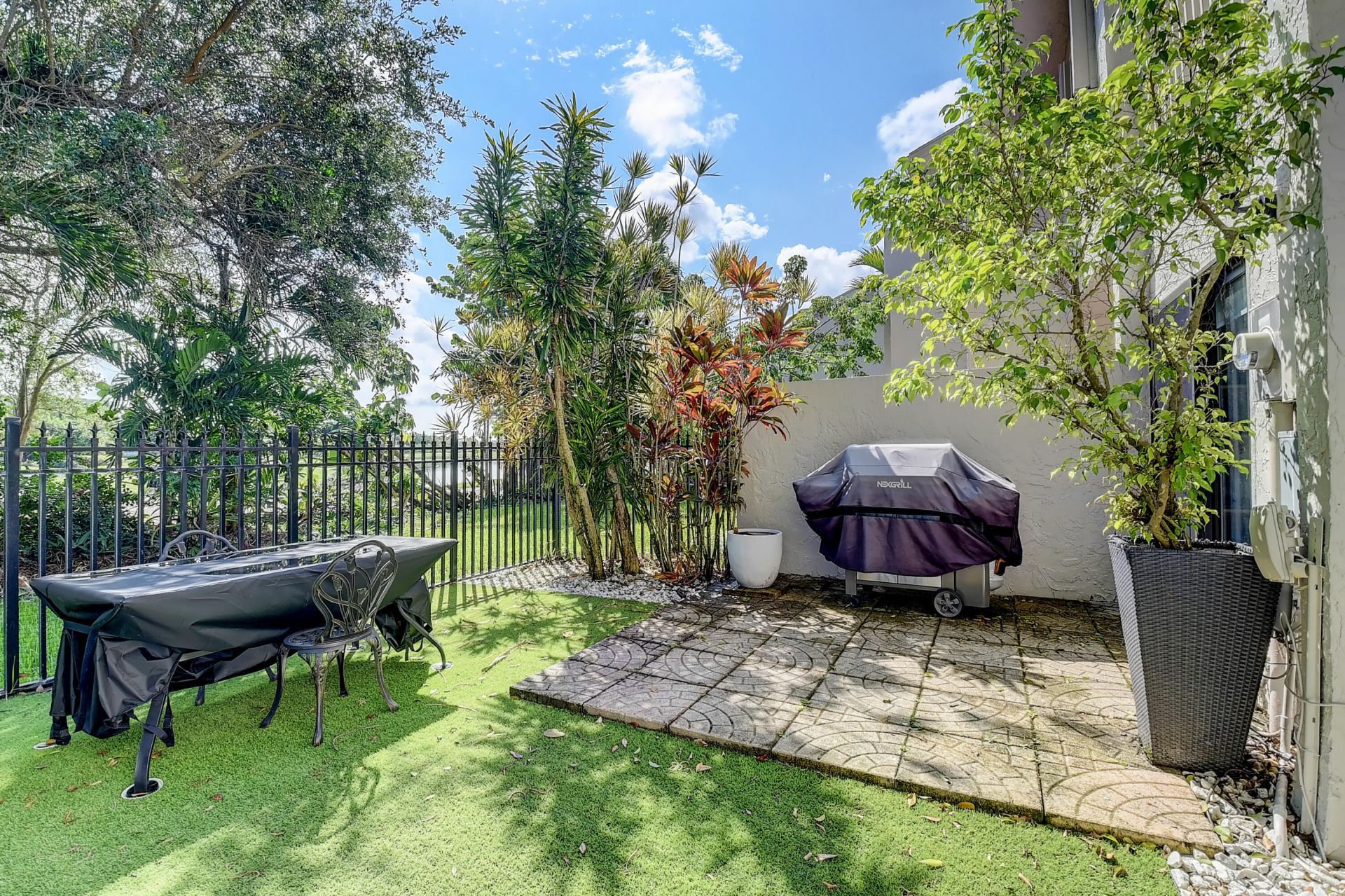 6595 Parkview Drive, Unit A, Boca Raton, FL 33433 Photo