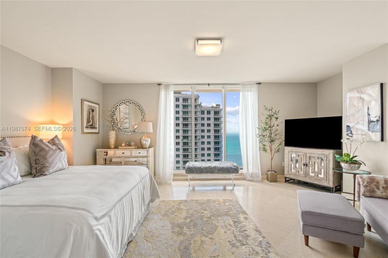 901 Brickell Key Blvd, Unit 2804, Miami, FL 33131 Photo