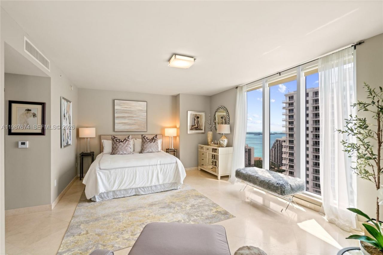 901 Brickell Key Blvd, Unit 2804, Miami, FL 33131 Photo