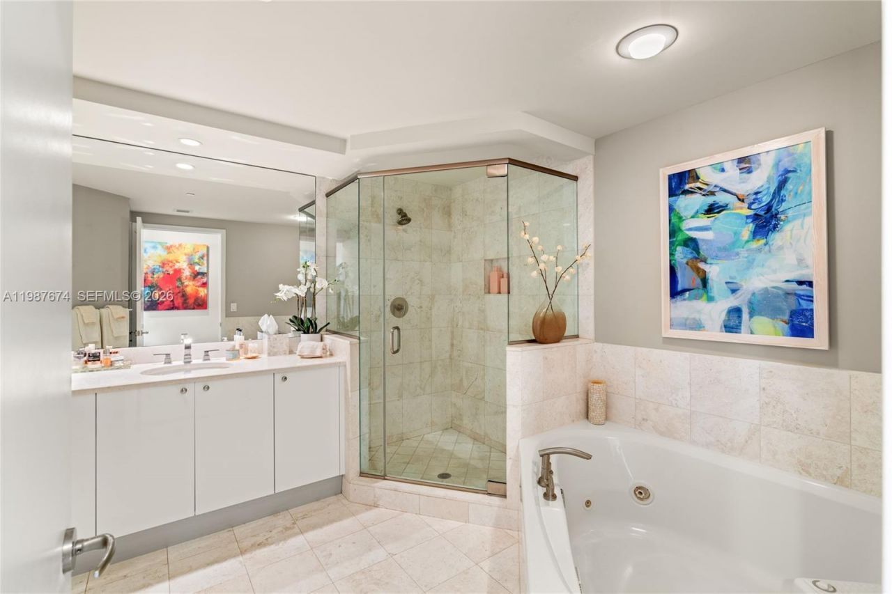 901 Brickell Key Blvd, Unit 2804, Miami, FL 33131 Photo