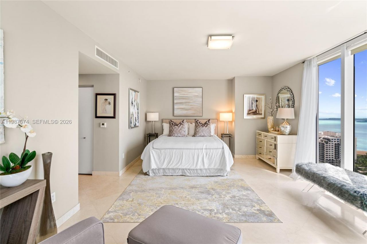 901 Brickell Key Blvd, Unit 2804, Miami, FL 33131 Photo
