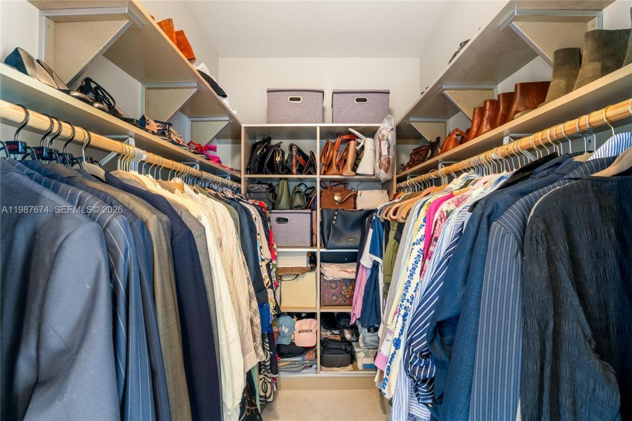 901 Brickell Key Blvd , Unit 2804, Miami, FL 33131 Photo