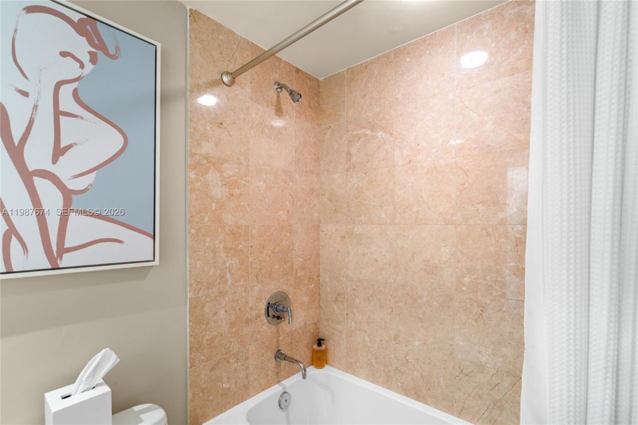 901 Brickell Key Blvd, Unit 2804, Miami, FL 33131 Photo