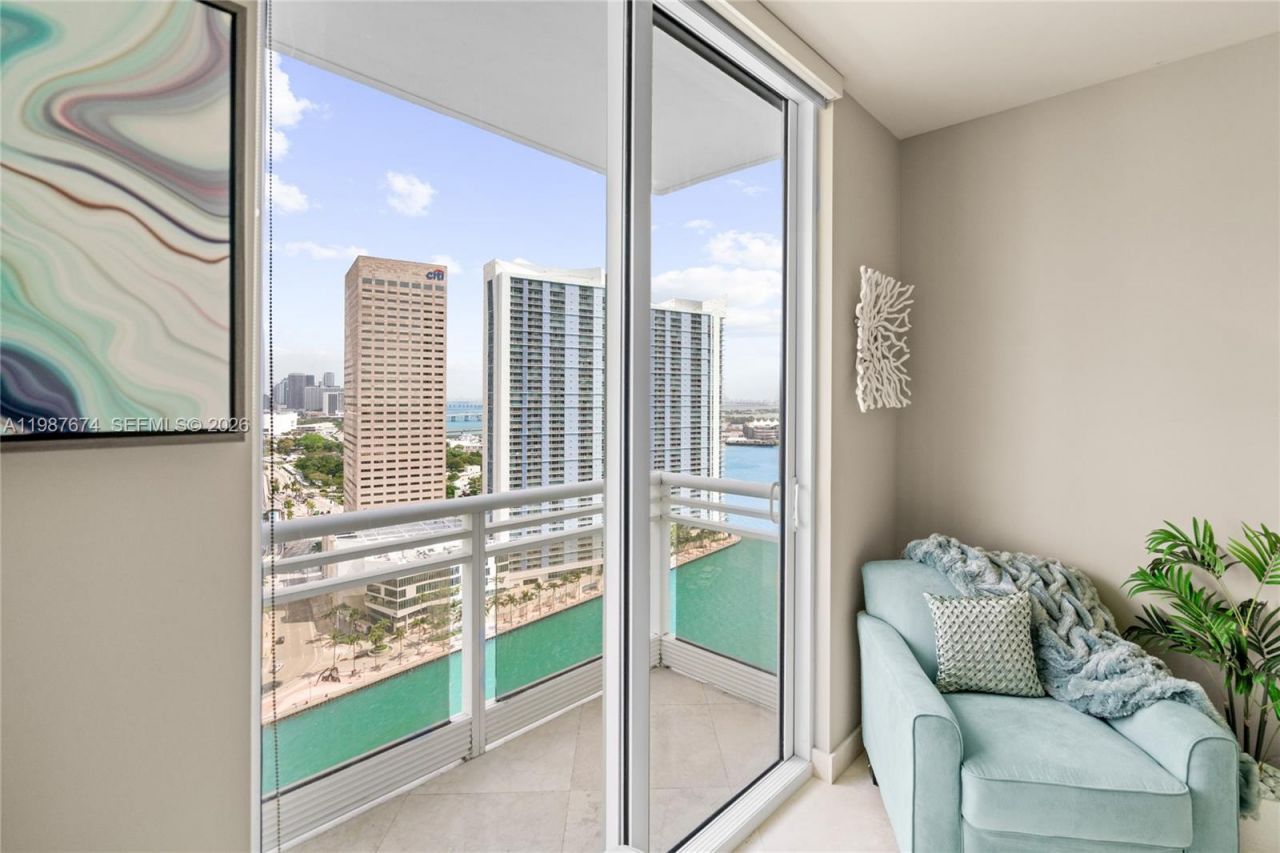 901 Brickell Key Blvd , Unit 2804, Miami, FL 33131 Photo
