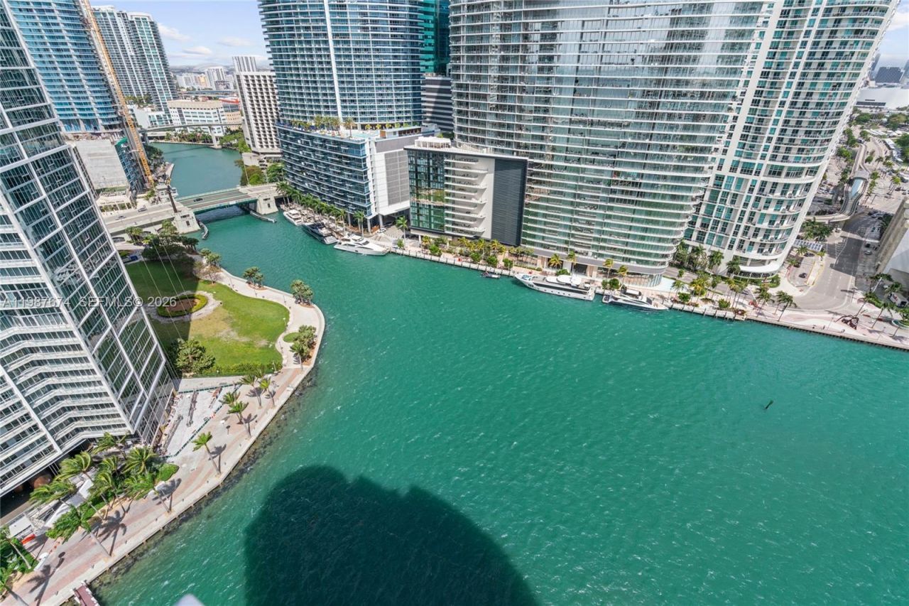 901 Brickell Key Blvd , Unit 2804, Miami, FL 33131 Photo