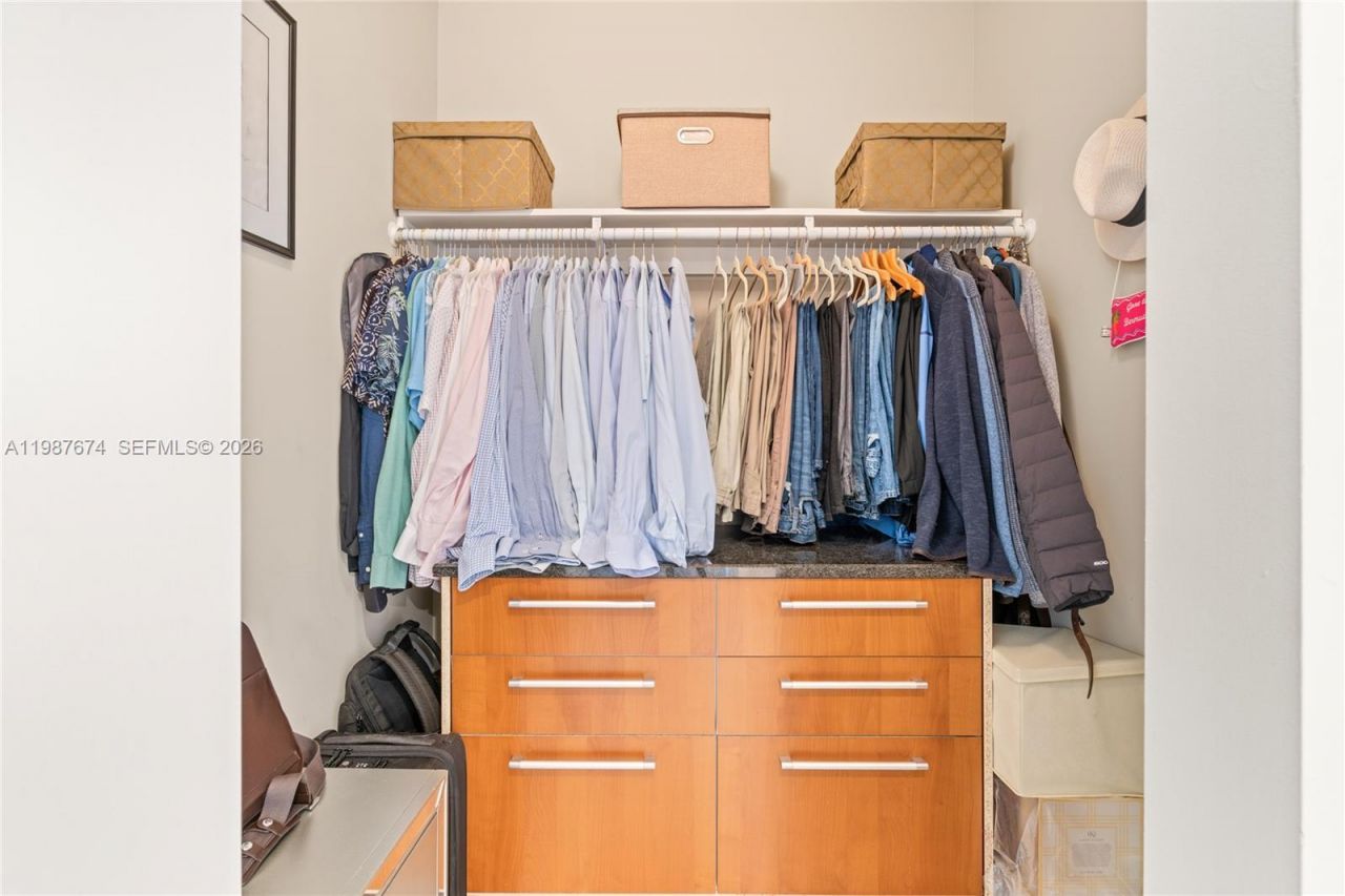 901 Brickell Key Blvd, Unit 2804, Miami, FL 33131 Photo