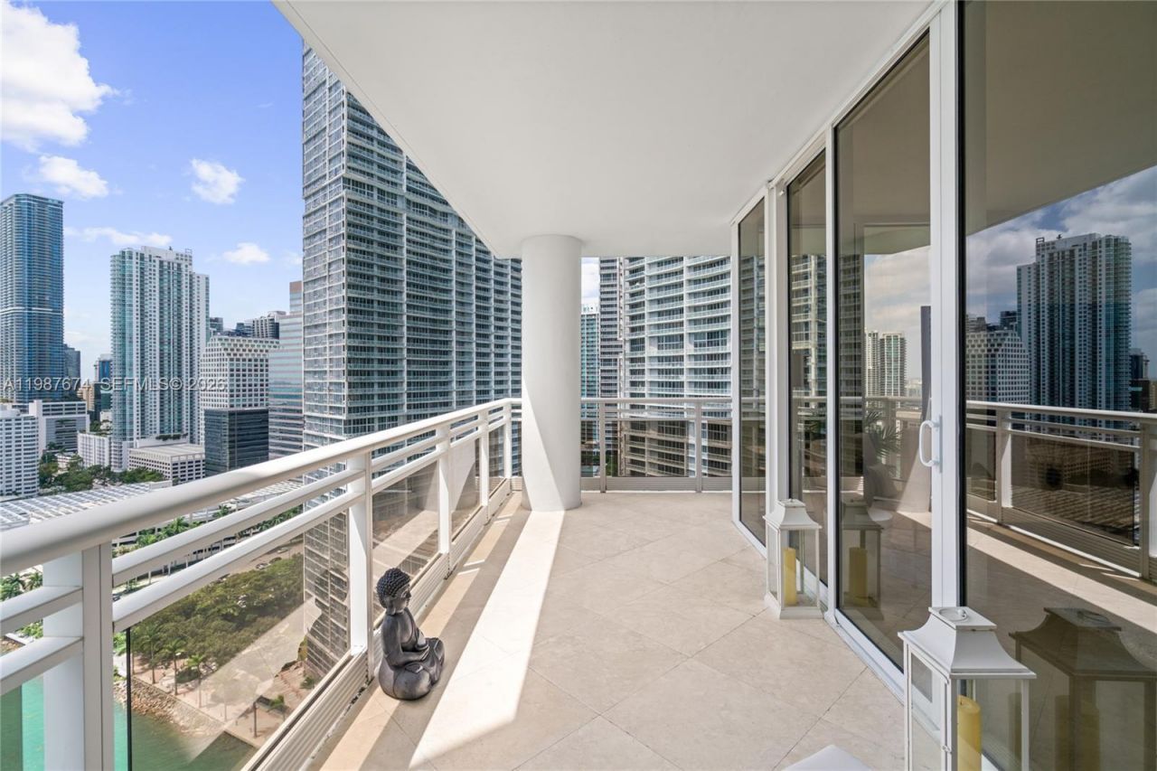 901 Brickell Key Blvd, Unit 2804, Miami, FL 33131 Photo