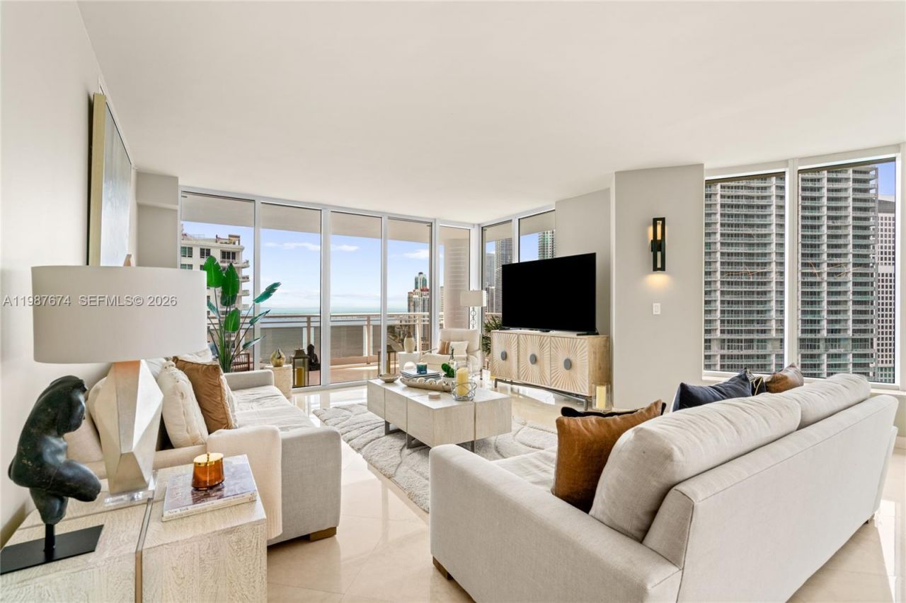 901 Brickell Key Blvd , Unit 2804, Miami, FL 33131 Photo