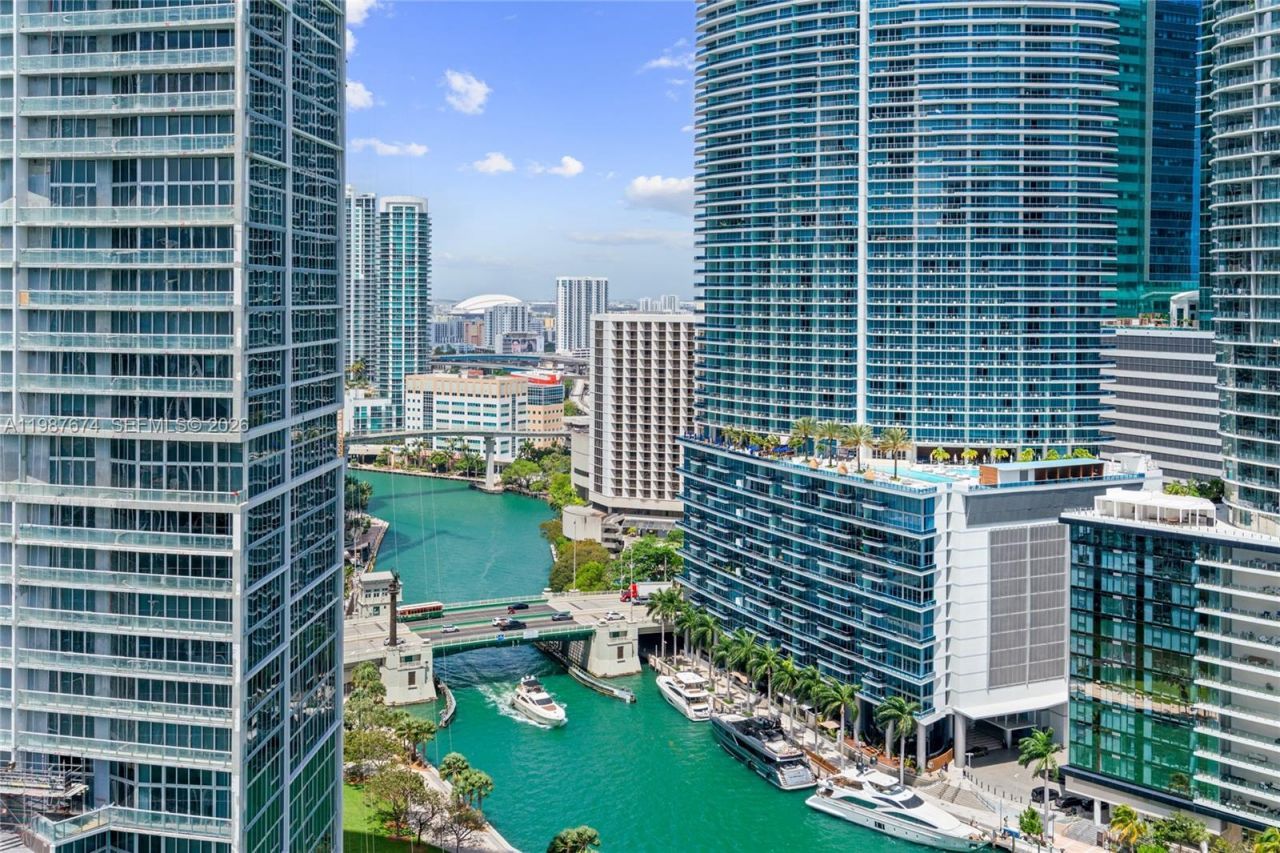 901 Brickell Key Blvd , Unit 2804, Miami, FL 33131 Photo