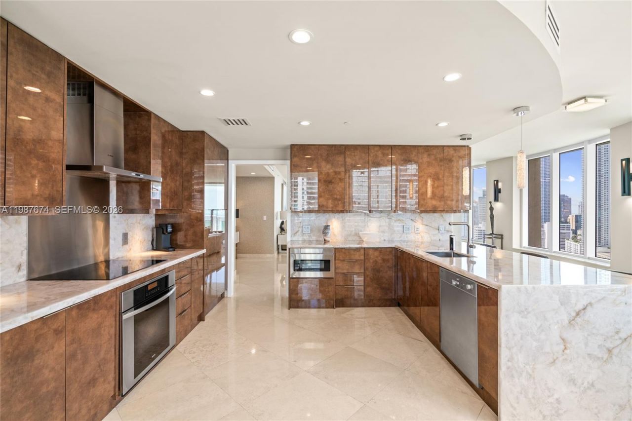 901 Brickell Key Blvd , Unit 2804, Miami, FL 33131 Photo