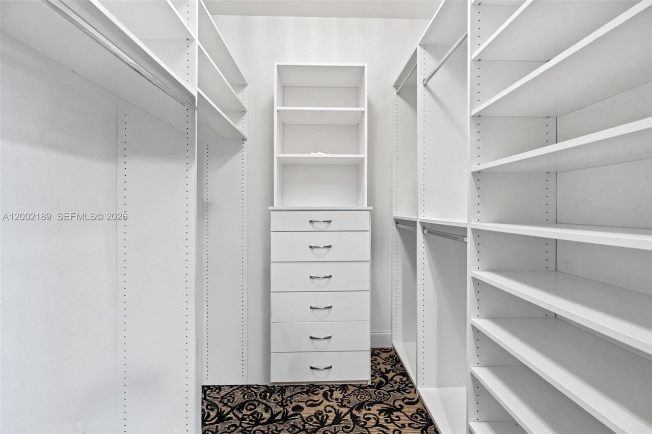 21050 Point Pl , Unit 403, Aventura, FL 33180 Photo