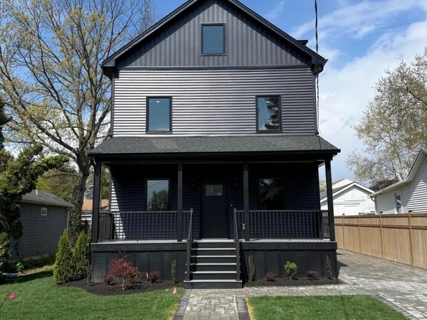 21 Bellevue Avenue, Leonardo, NJ 07737