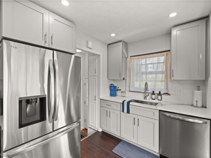 6430 Olde York Road, Parma Heights, OH 44130 Photo 16