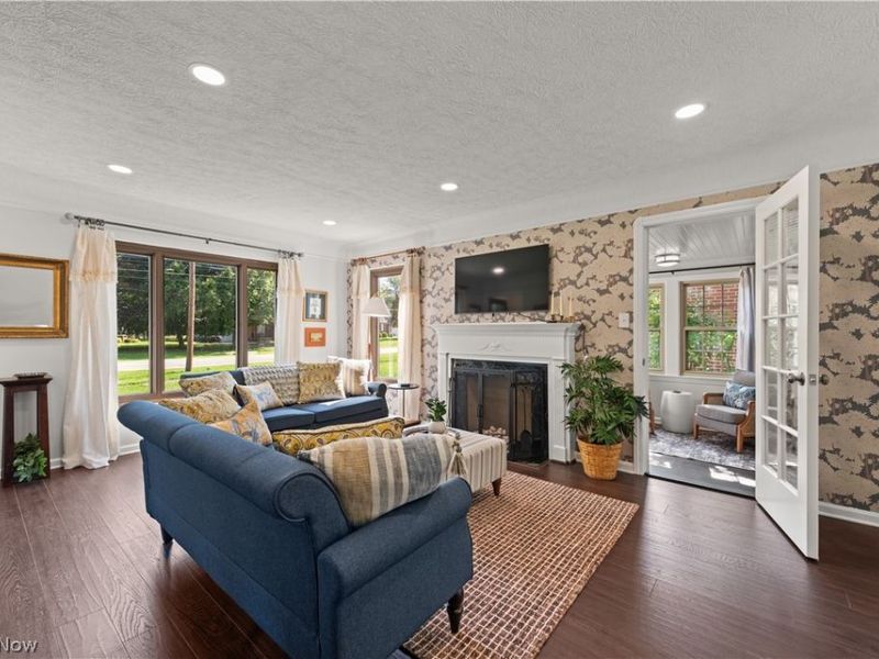 6430 Olde York Road, Parma Heights, OH 44130 Photo 3