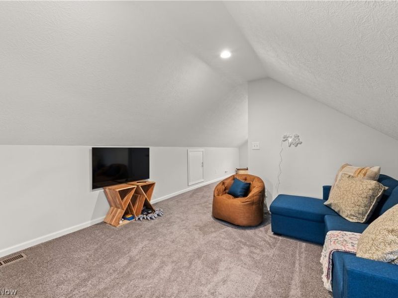 6430 Olde York Road, Parma Heights, OH 44130 Photo 31