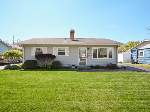 907 Lilac Lane , Joliet, IL 60435