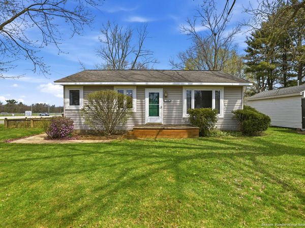 2306 James Avenue, Muskegon, MI 49442