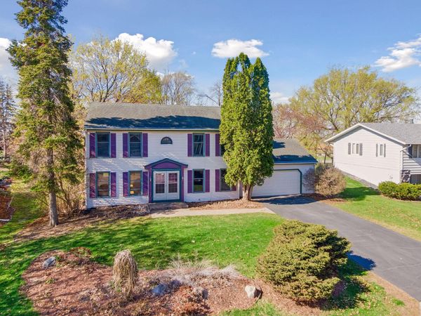 812 Oriole Lane , Chaska, MN 55318