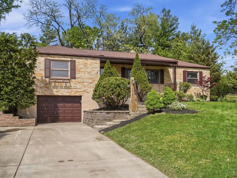 3510 Crestnoll Lane, Green Township, OH 45211 Photo 2