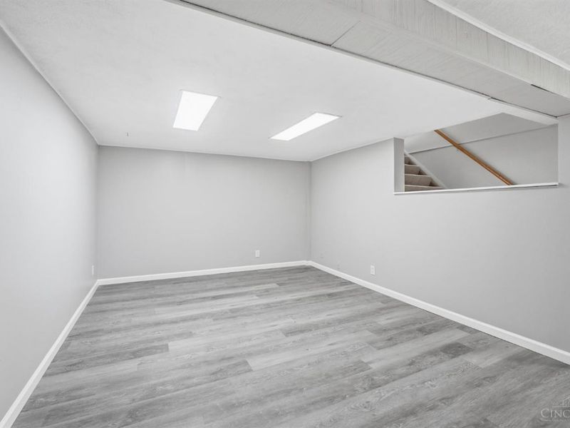 3510 Crestnoll Lane, Green Township, OH 45211 Photo 28