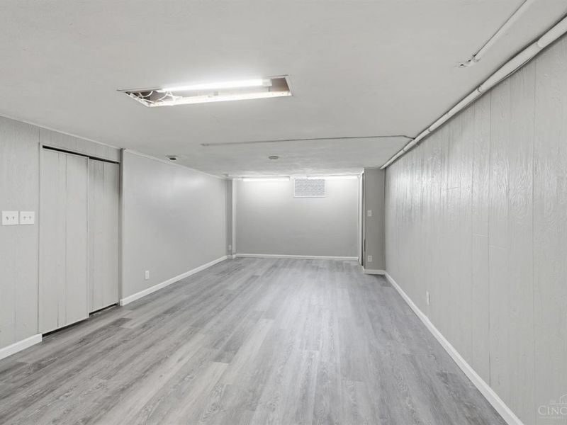 3510 Crestnoll Lane, Green Township, OH 45211 Photo 32