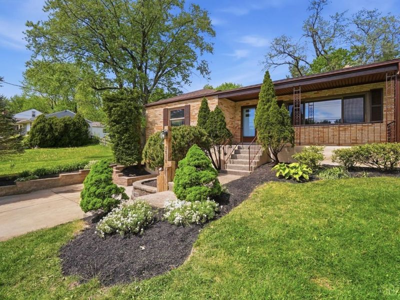 3510 Crestnoll Lane, Green Township, OH 45211 Photo 4