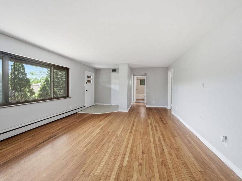 3510 Crestnoll Lane, Green Township, OH 45211 Photo 7