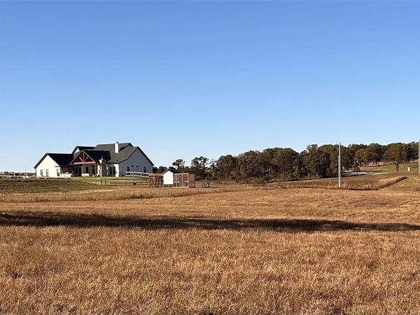 219 County Road 2280 , Barnsdall, OK 74002