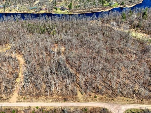 9220 W Scout Trail, Ojibwa, WI 54862