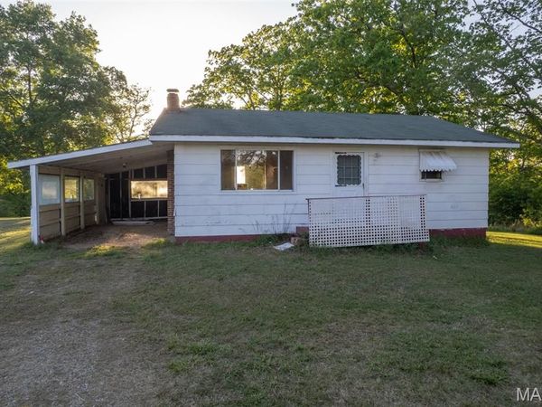 1619 County Road 523 , Poplar Bluff, MO 63901