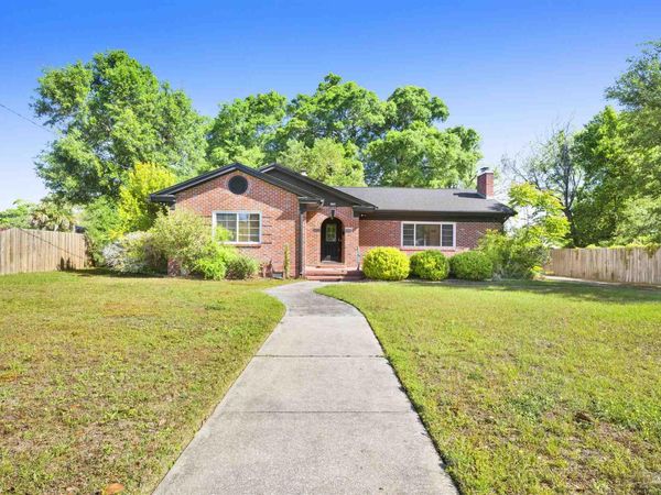 2016 E Scott St, Pensacola, FL 32503