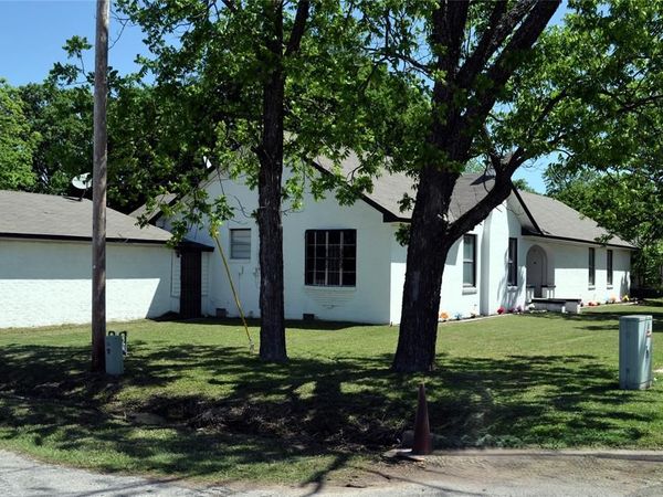 1050 W Dallas Avenue, Cooper, TX 75432