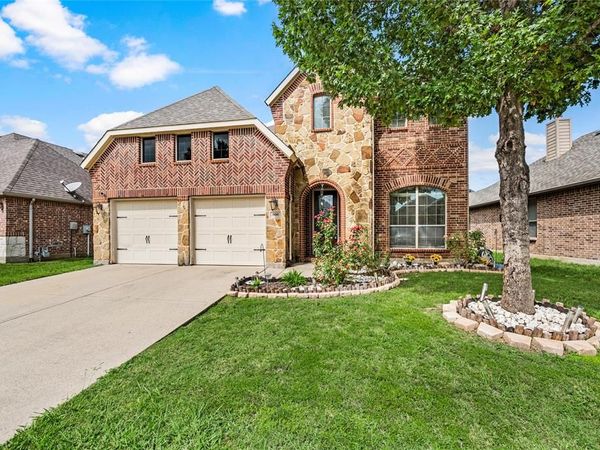 306 Blackhaw Drive, Fate, TX 75087