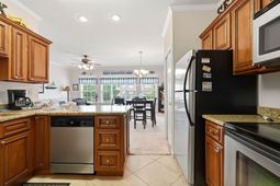 3927 Gladiola Ct. photo 4