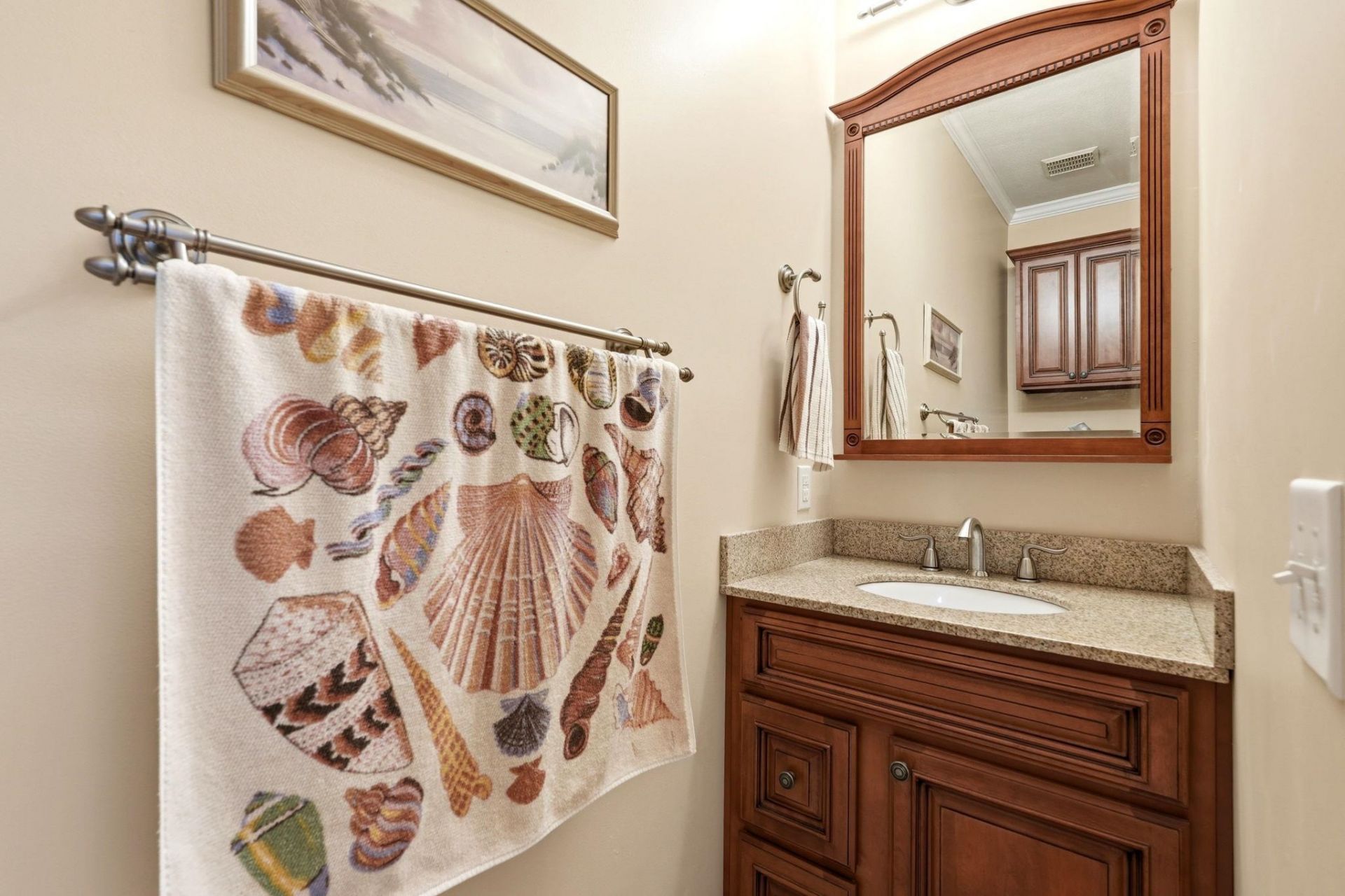 3927 Gladiola Ct. Photo 9