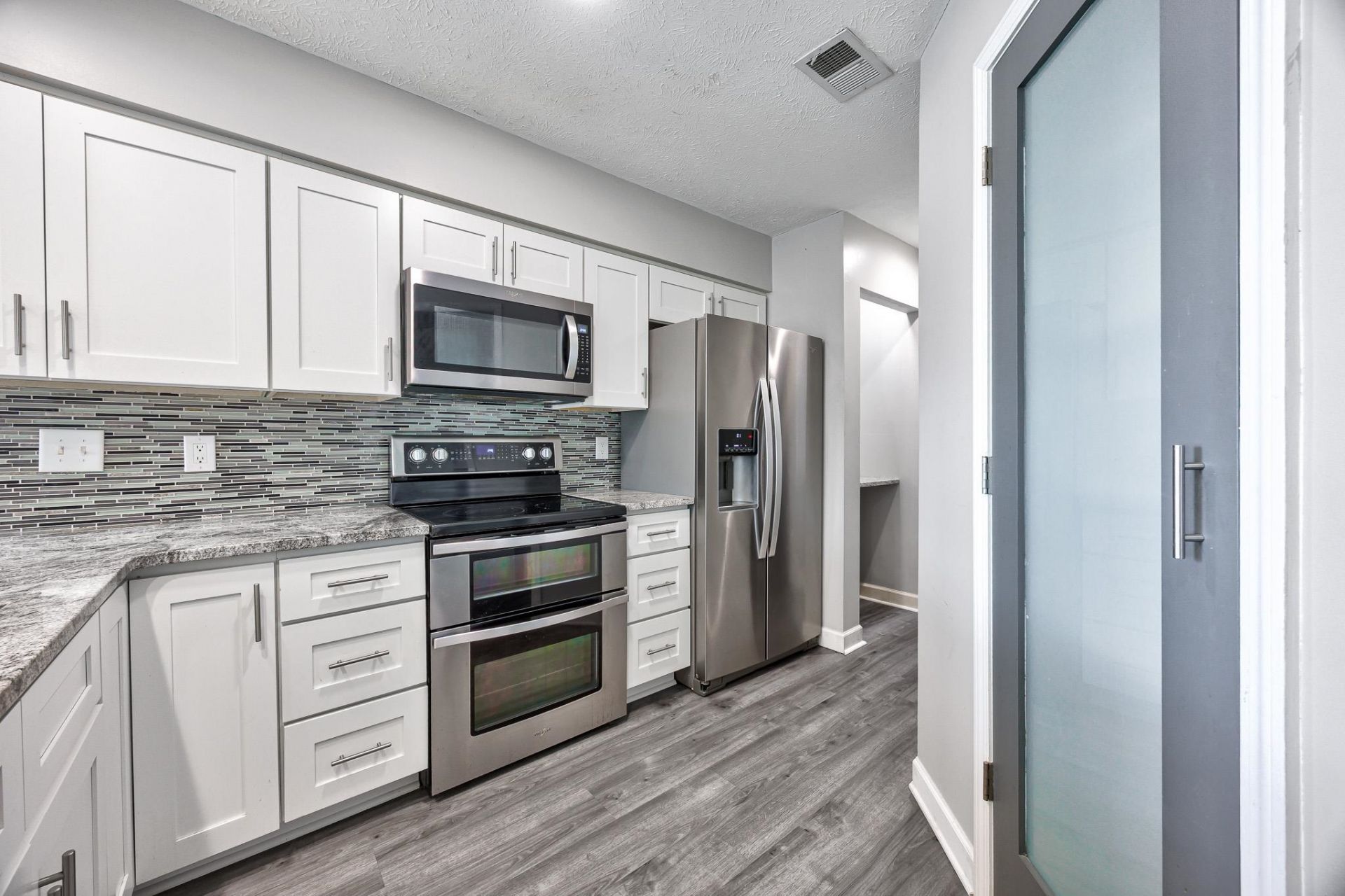 618 Waterway Village Blvd. Photo 16