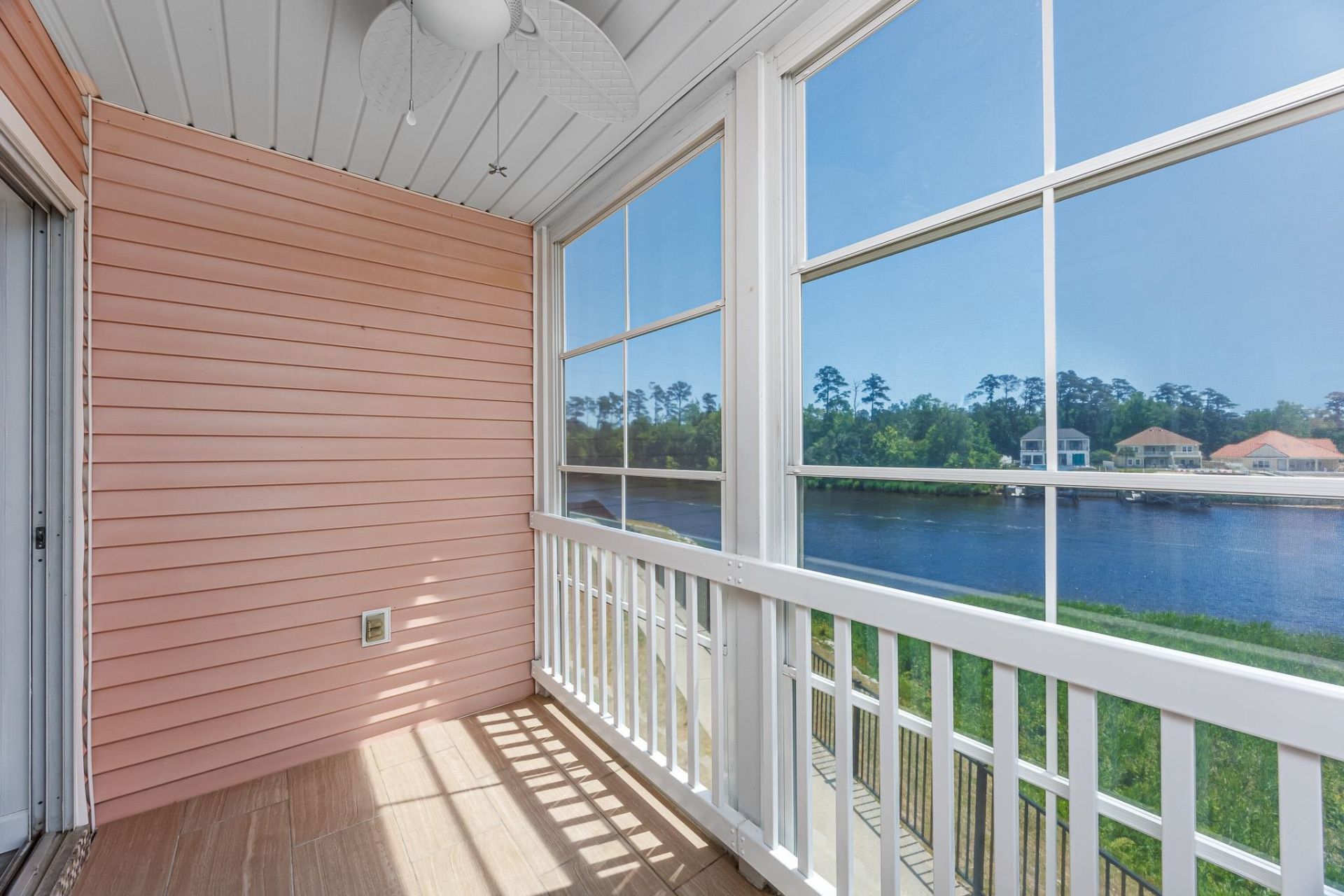 618 Waterway Village Blvd. Photo 33