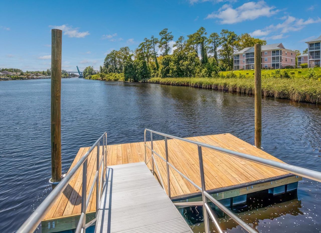 618 Waterway Village Blvd. Photo 41