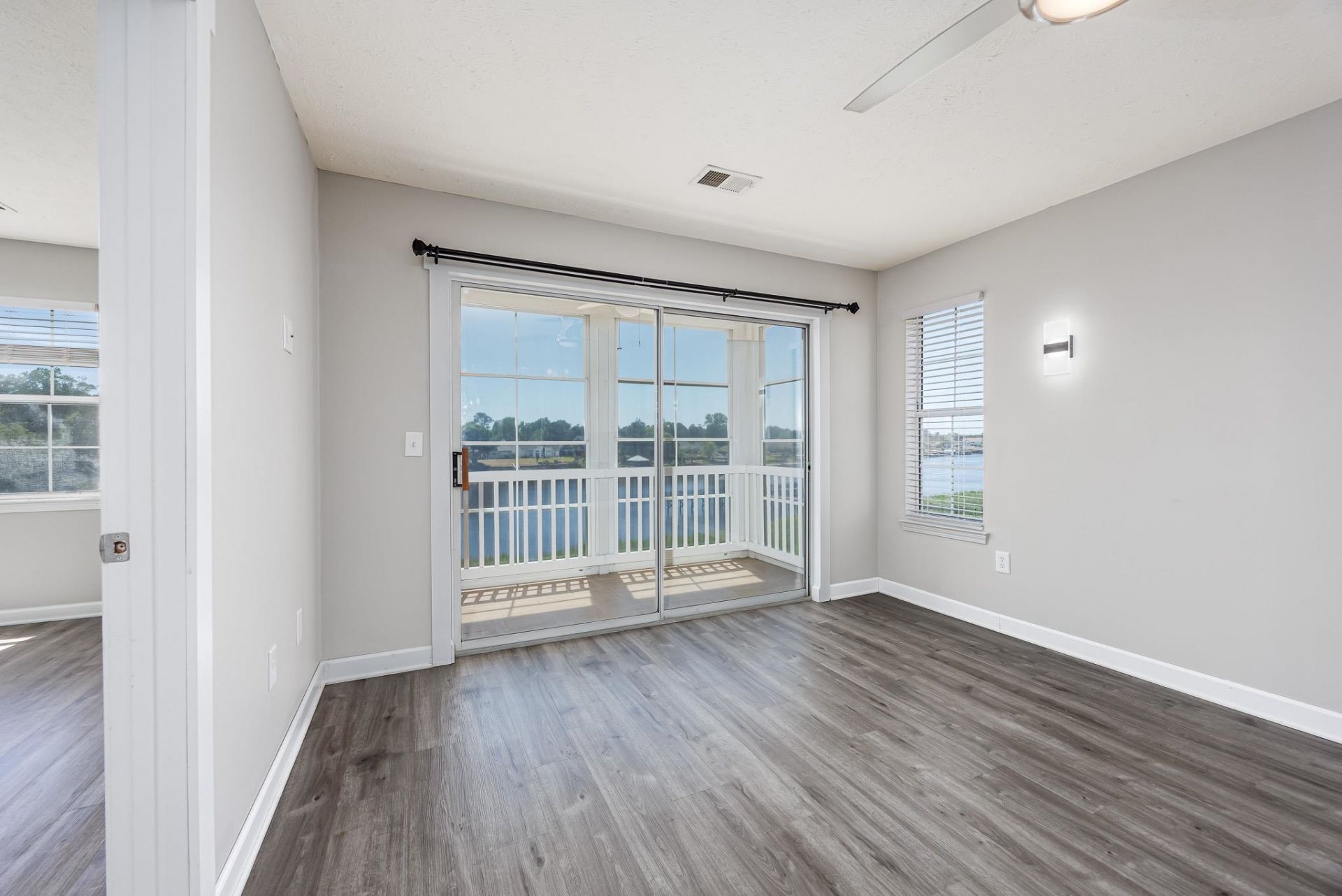 618 Waterway Village Blvd. Photo 9