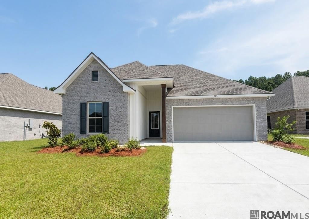 11333 Densmore Dr, Denham Springs, LA 70726 Main Photo
