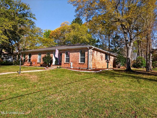 88386 E Diamondhead Drive, Diamondhead, MS 39525