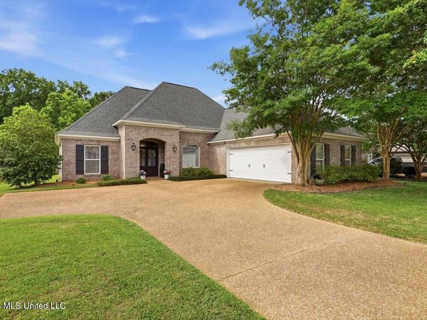 643 Boxwood Place, Madison, MS 39110