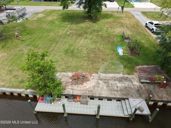 4107 Cardinal Street, Bay Saint Louis, MS 39520