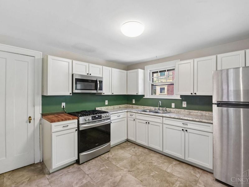 4568 Innes Avenue, Cincinnati, OH 45223 Photo 13