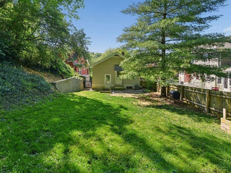 4568 Innes Avenue, Cincinnati, OH 45223 Photo 35